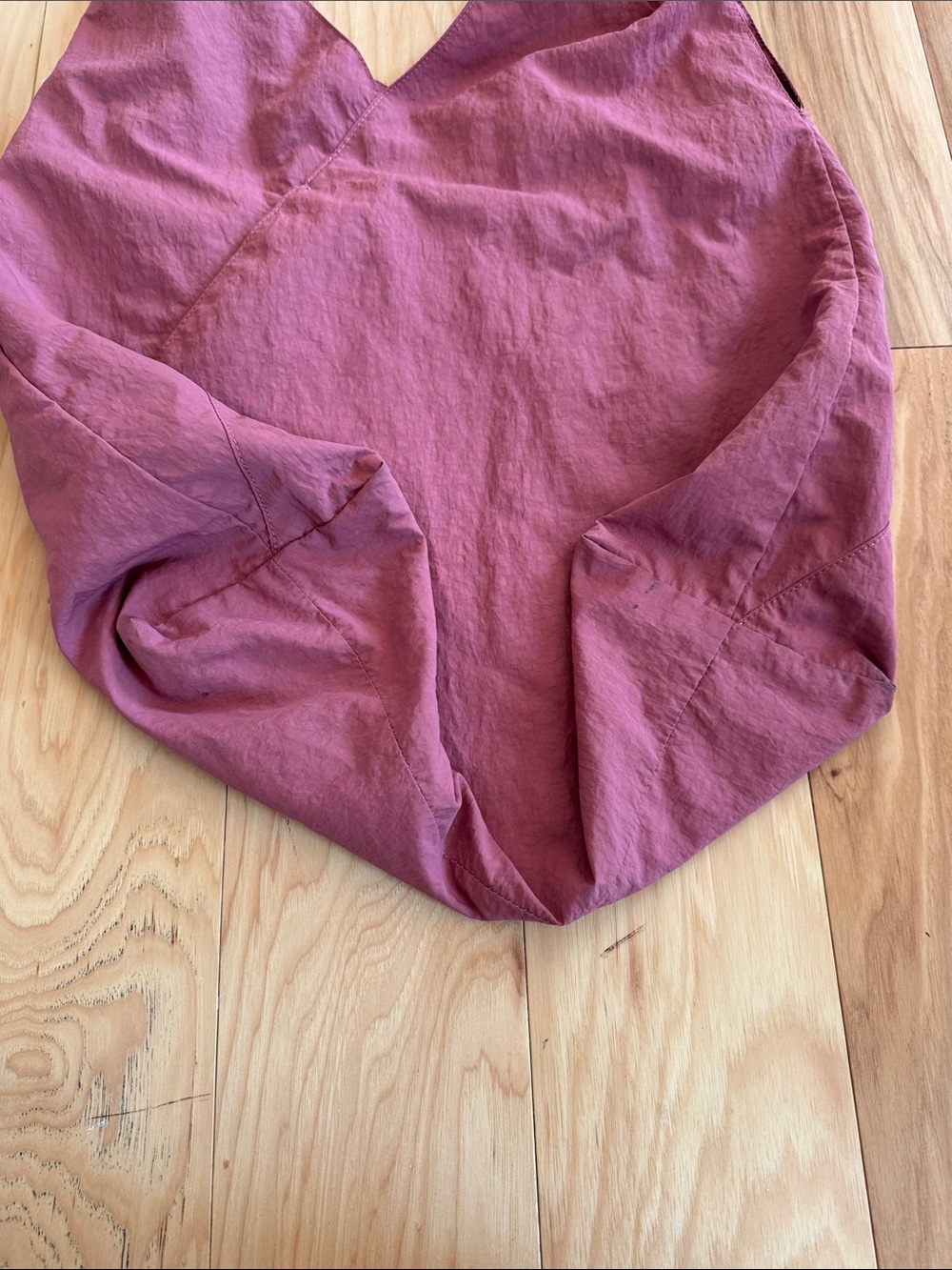 Lululemon cross it off tote Cherry tint 20L - Picture 6 of 10